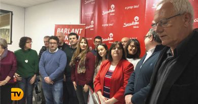El PSPV-PSOE proposa en el Programa de Govern destinar una partida anual de 100.000 euros per a Plans d’Ocupació Municipal destinats a joves, dones i majors de 55 anys El PSPV-PSOE proposa en el Programa de Govern destinar una partida anual de 100.000 euros per a Plans d’Ocupació Municipal destinats a joves, dones i majors de 55 anys