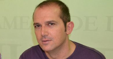 Socialistes Dénia: “Bon vent i barca nova en el teu viatge a Ítaca, company i amic Jordi” Socialistes Dénia: “Bon vent i barca nova en el teu viatge a Ítaca, company i amic Jordi”