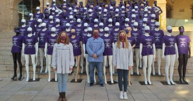 Las Fallas de Dénia se suman a la celebración del Día Internacional contra la Violencia de Género Las Fallas de Dénia se suman a la celebración del Día Internacional contra la Violencia de Género