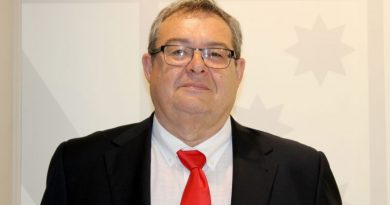 Paco Roselló: «Al Partit Popular de Dénia li falla la memòria, la calculadora i la vista» Paco Roselló: «Al Partit Popular de Dénia li falla la memòria, la calculadora i la vista»