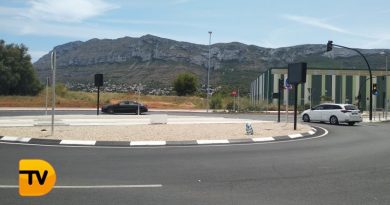 Finaliza las obras de tranviarización en Dénia con la apertura del cruce de la calle Metge Manuel Vallalta Finaliza las obras de tranviarización en Dénia con la apertura del cruce de la calle Metge Manuel Vallalta