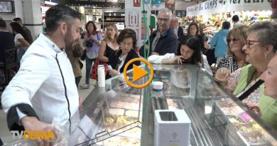 Al rico helado en el Mercat Municipal de Dénia con la celebración de la Jornada Europea del Helado Artesano 2023 Al rico helado en el Mercat Municipal de Dénia con la celebración de la Jornada Europea del Helado Artesano 2023