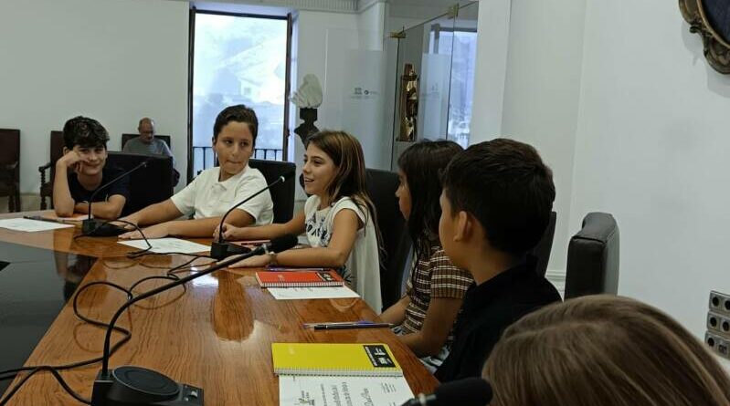 El Consejo Local de Infancia y Adolescencia del curso 2024/2025 designa a los nuevos consejeros