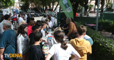 Cuenta atrás para el evento solidario “1 Libro x 1 Kilo” de la UNED Dénia en la Marina Alta y Baixa Cuenta atrás para el evento solidario “1 Libro x 1 Kilo” de la UNED Dénia en la Marina Alta y Baixa