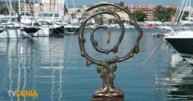 Marina Dénia impulsa la octava edición  “Esculturas frente al mar”