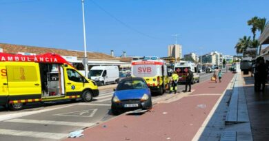 Tres personas atropelladas, entre ellas dos niños  por un coche en Xàbia
