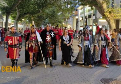 La música cristina resuena en la primera Entraeta de los Moros y Cristianos