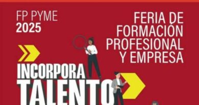 El Ayuntamiento de Xàbia acoge la V Feria FP Dual Pymes 2025