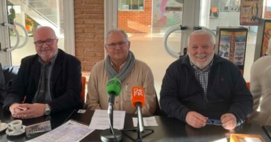 Gent de Dénia propone regular el uso de petardos para mejorar la convivencia durante las fiestas