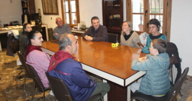 Pañuelos blancos y horas sin petardos para unas Fallas más inclusivas en Dénia