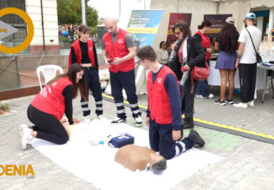 La Feria del Estudiante 2026 tiene una buena acogida en su primer día en la calle
