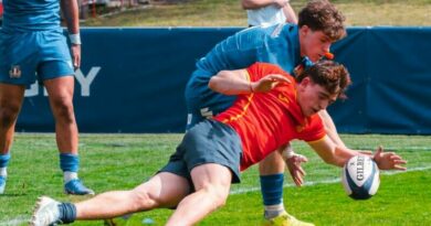 El dianense Dario D’Elia disputa con la Selección Española M18 El dianense Dario D’Elia disputa con la Selección Española M18