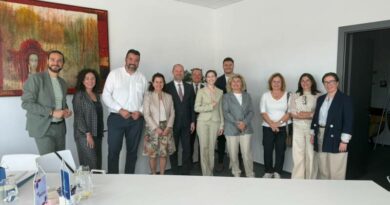 Dénia refuerza su conectividad y promoción turística en Eslovaquia