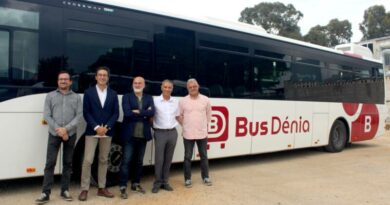 Los primeros autobuses del nuevo servicio urbano ya están en Dénia