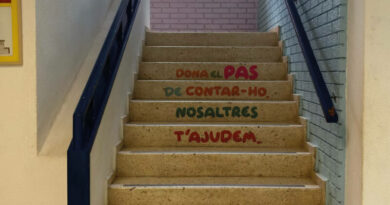 La campaña «Coles contra el bullying» rotulará los espacios escolares