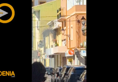 Incendio en un edificio en Dénia
