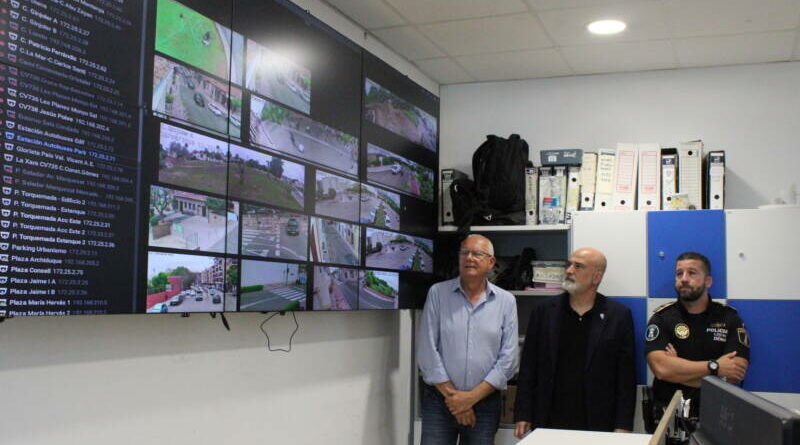 La Policía Local de Dénia pone en marcha el sistema de camerización