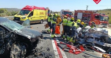 Dos personas fallecen en un grave accidente en la N-332 entre Benissa y Calp Dos personas fallecen en un grave accidente en la N-332 entre Benissa y Calp