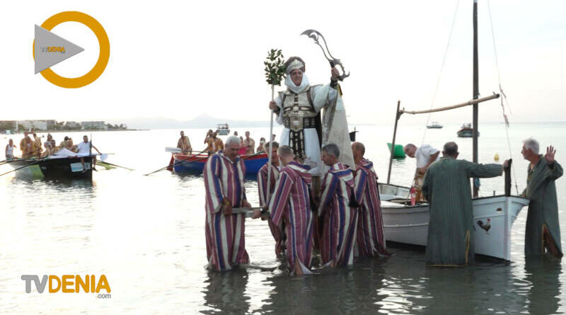 Los Moros desembarcan en Dénia y firman la tregua Los Moros desembarcan en Dénia y firman la tregua