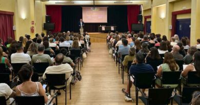 La iniciativa ‘Educando en el presente’ de Dénia se consolida con una gran afluencia de público La iniciativa ‘Educando en el presente’ de Dénia se consolida con una gran afluencia de público