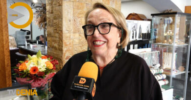 Cani Peluqueros baja la persiana tras más de 50 años de historias, clientas y recuerdos en Dénia Cani Peluqueros baja la persiana tras más de 50 años de historias, clientas y recuerdos en Dénia