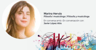 Marina Hervás, filósofa y musicóloga, visita Koinós Dénia Marina Hervás, filósofa y musicóloga, visita Koinós Dénia