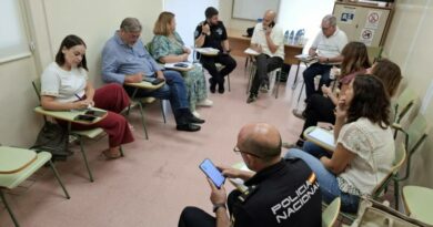 Dénia mantiene las medidas ante la alerta naranja por lluvias y refuerza los dispositivos de seguridad tras la reunión del CECOPAL Dénia mantiene las medidas ante la alerta naranja por lluvias y refuerza los dispositivos de seguridad tras la reunión del CECOPAL